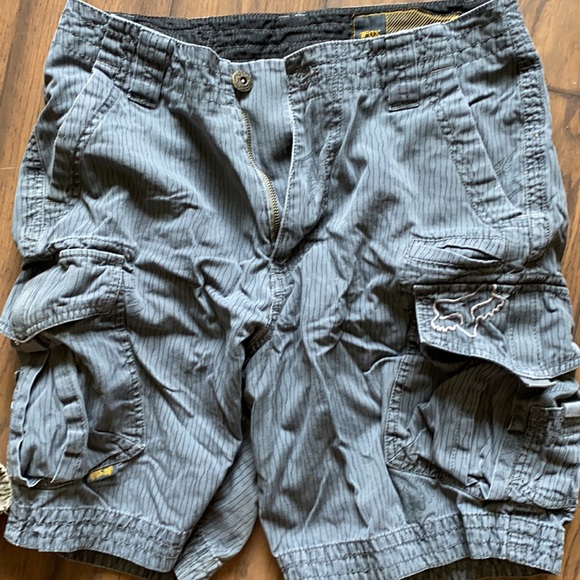 Men’s Fox shirts size 30 - Picture 4 of 5